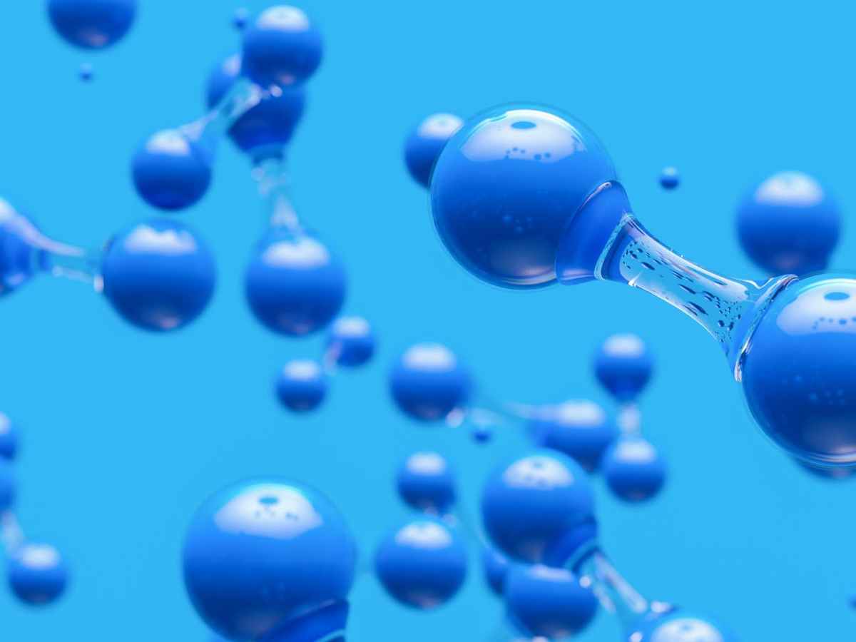 Hydrogen, between myth and�reality!
